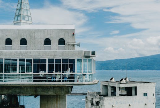 上海城投集团原董事长蒋曙杰严重违纪违法被开除党籍和公职