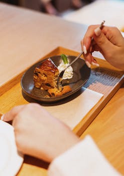  美联储决策日来临，利率维持不变预期强烈；中东冲突油价波动加剧不确定性。 股票财经 美联储决策日来临，利率维持不变预期强烈；中东冲突油价波动加剧不确定性。 股票财经