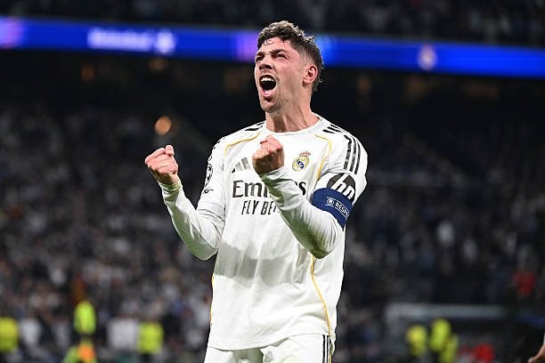  伯纳乌之夜狂飙；巴尔韦德帽子戏法闪耀欧冠；乌拉圭荣耀再添新章。 体育新闻 伯纳乌之夜狂飙；巴尔韦德帽子戏法闪耀欧冠；乌拉圭荣耀再添新章。 体育新闻 伯纳乌之夜狂飙；巴尔韦德帽子戏法闪耀欧冠；乌拉圭荣耀再添新章。 体育新闻