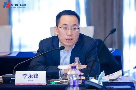  光大银行中层架构持续优化，光大理财副总调回总行私人银行部；子公司规模稳步攀升，科技金融布局加速落地。 股票财经 光大银行中层架构持续优化，光大理财副总调回总行私人银行部；子公司规模稳步攀升，科技金融布局加速落地。 股票财经