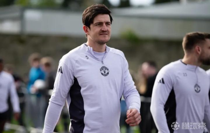 马奎尔终于说出实话：兄弟们，我们需要真正能战斗的伙伴