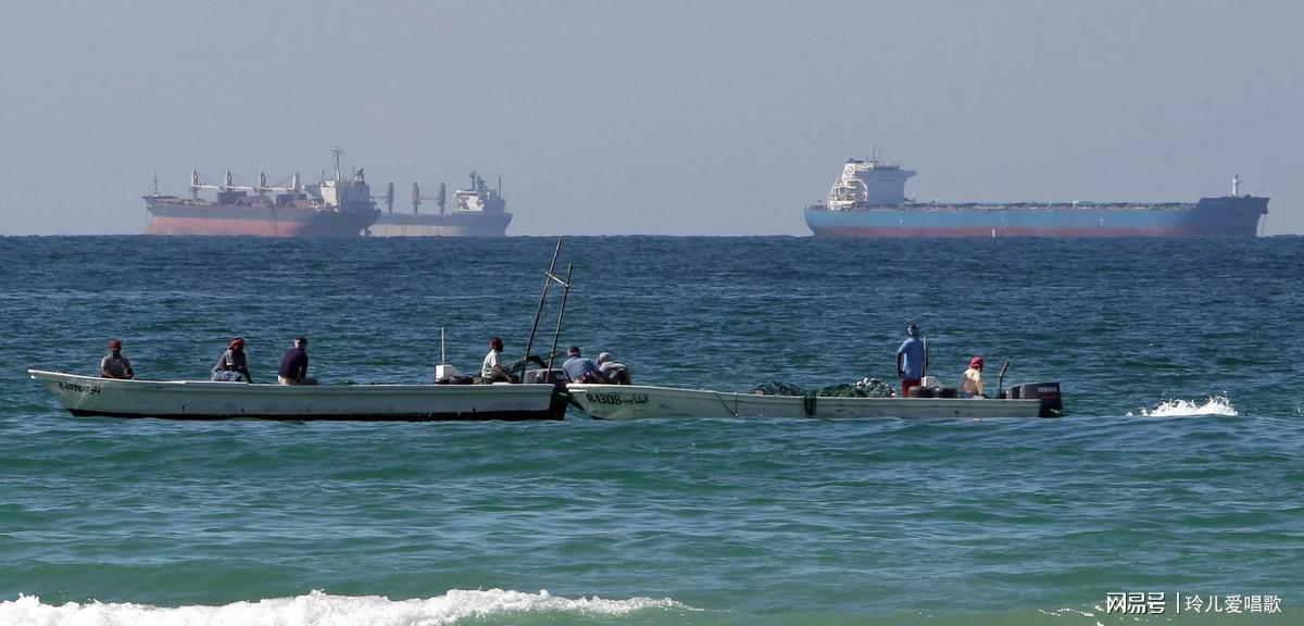  【技术拆解】封锁算法失效：伊朗如何用三层策略破解美军海运管控 新闻