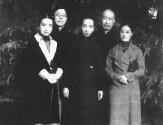  【深度复盘】从16岁逃婚到102岁守寡：一位民国女性的62年孤勇之路 影视小说