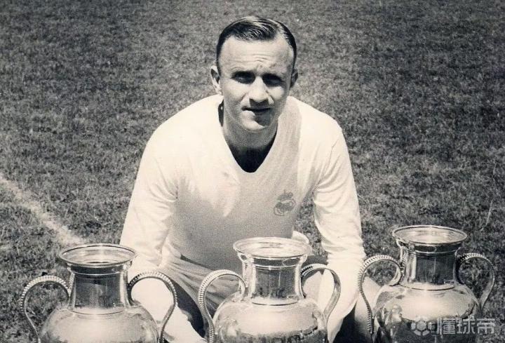  从防守核心到战术大师：何塞-圣玛利亚的皇马岁月与技术遗产 体育新闻